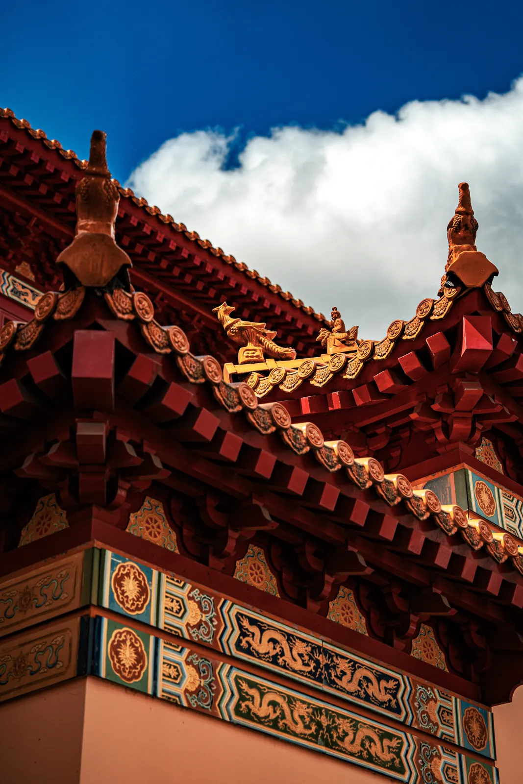 Detalle del techo del templo budista Fo Guang Shan He Hua, Ámsterdam