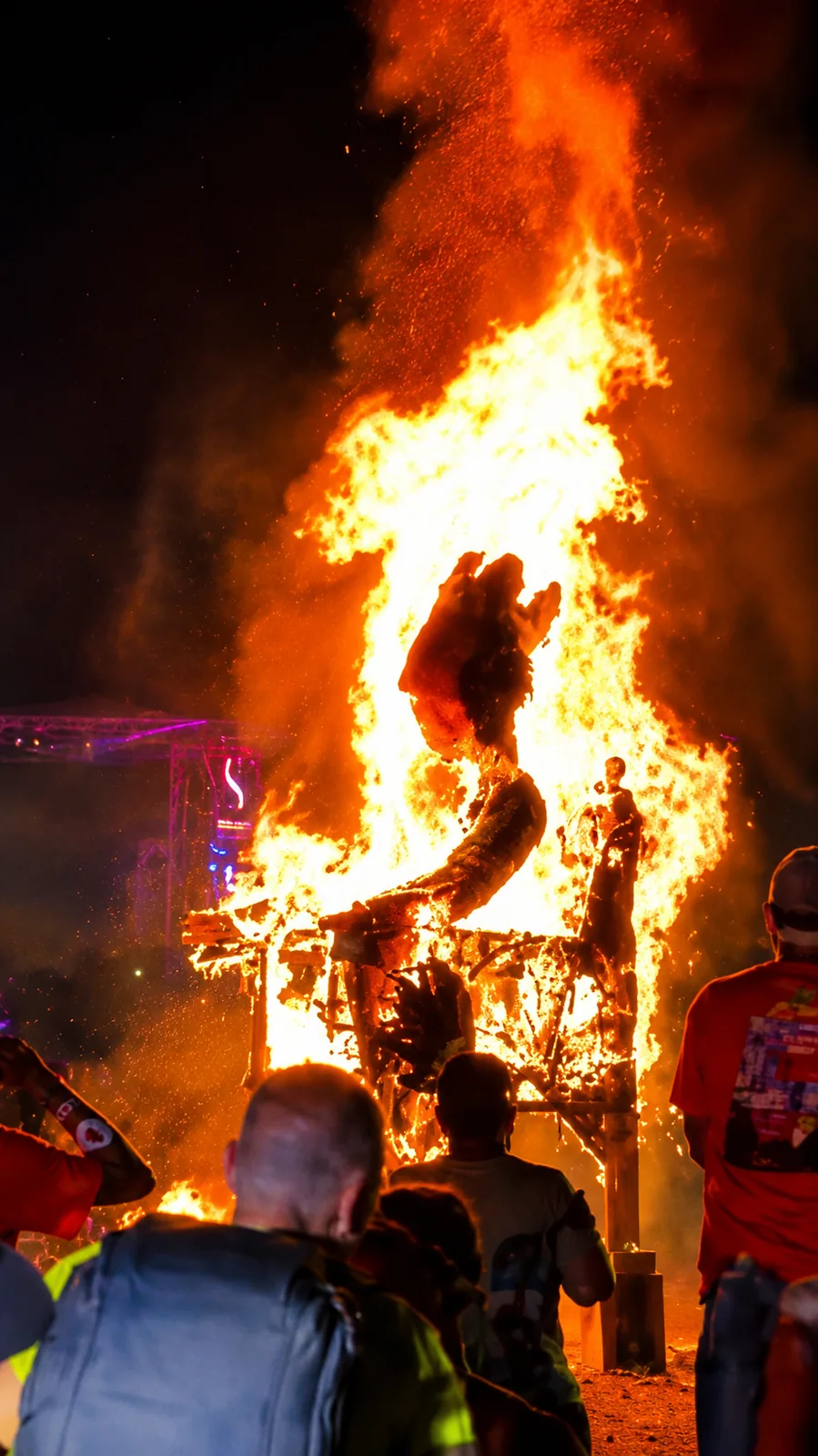 Quema del Rey Momo, Carnaval de Aruba