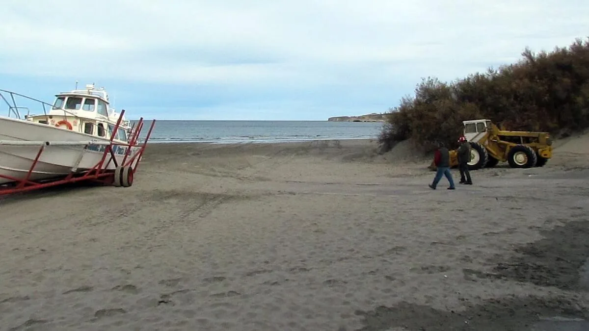 Embarcadero en Punta Pirámides