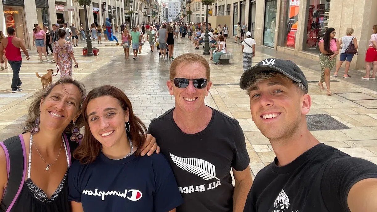 Selfie en Calle Larios de Málaga, la arteria peatonal más animada del centro