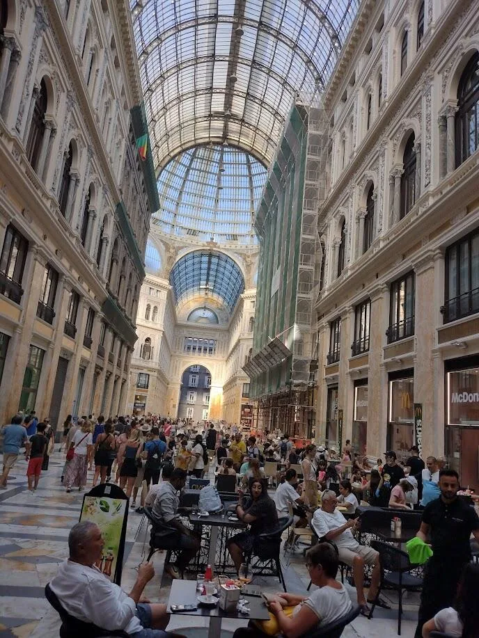 Galería Umberto I de Nápoles